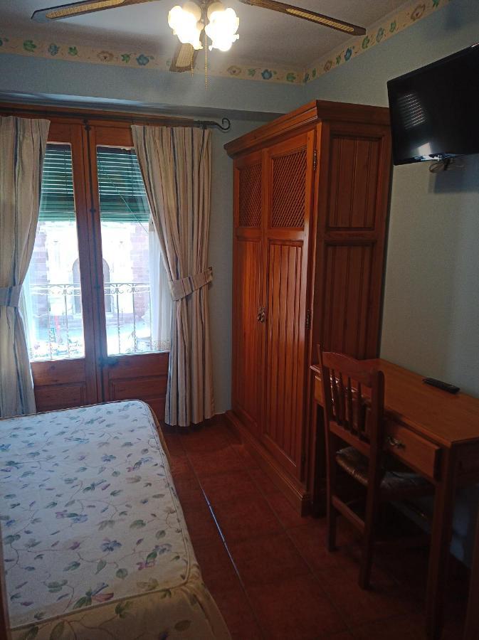 Hotel La Botiga Prades Εξωτερικό φωτογραφία