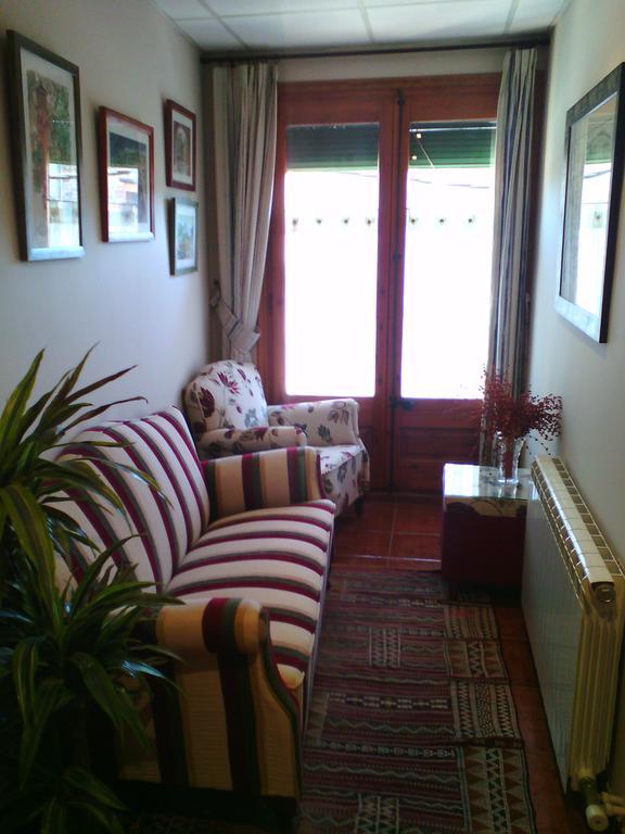 Hotel La Botiga Prades Εξωτερικό φωτογραφία