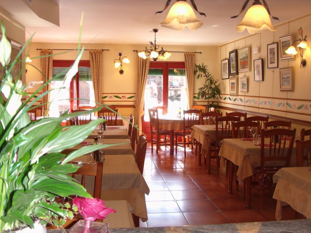 Hotel La Botiga Prades Εξωτερικό φωτογραφία